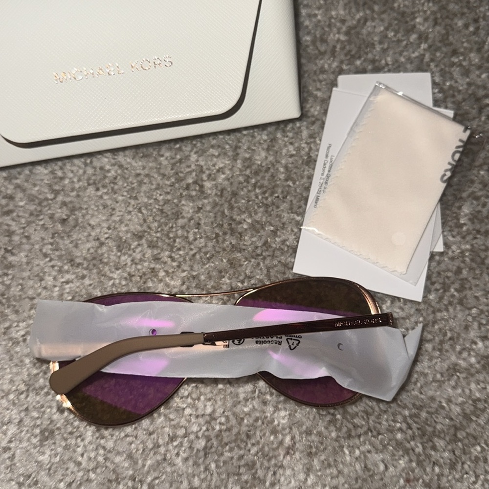 Michael Kors Sunglasses - Picture 2 of 3